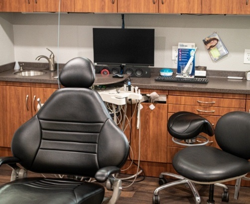 Comfortable dental treatment room